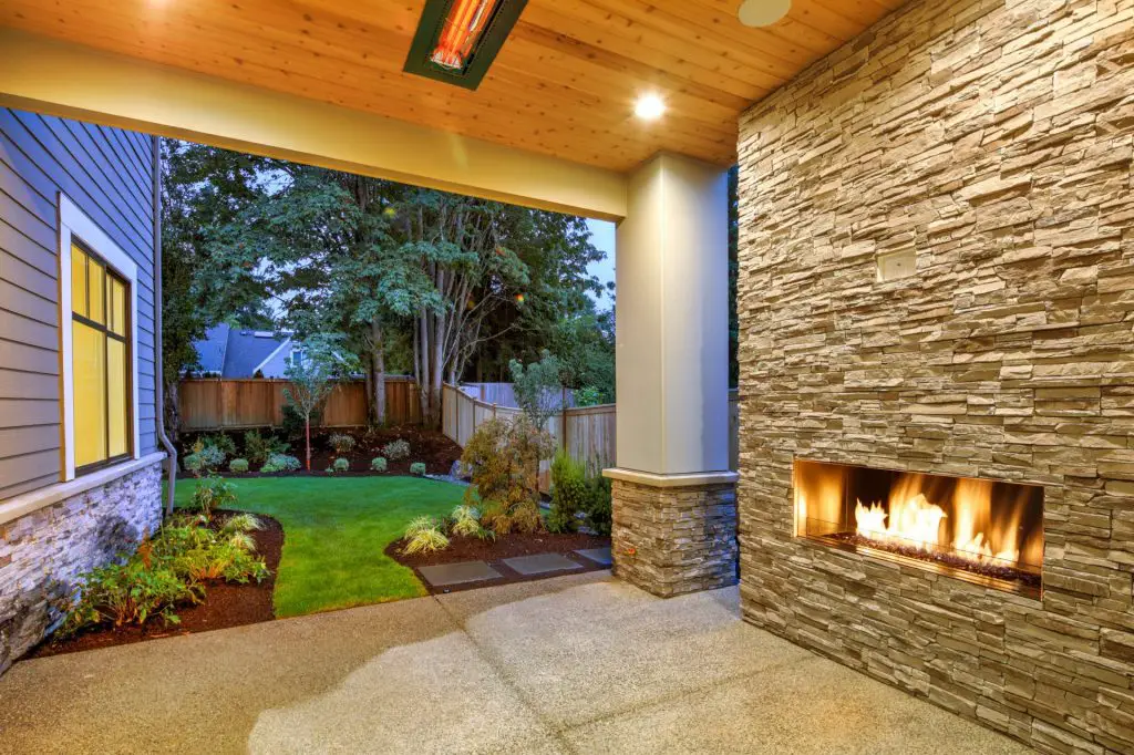 outdoor fireplace