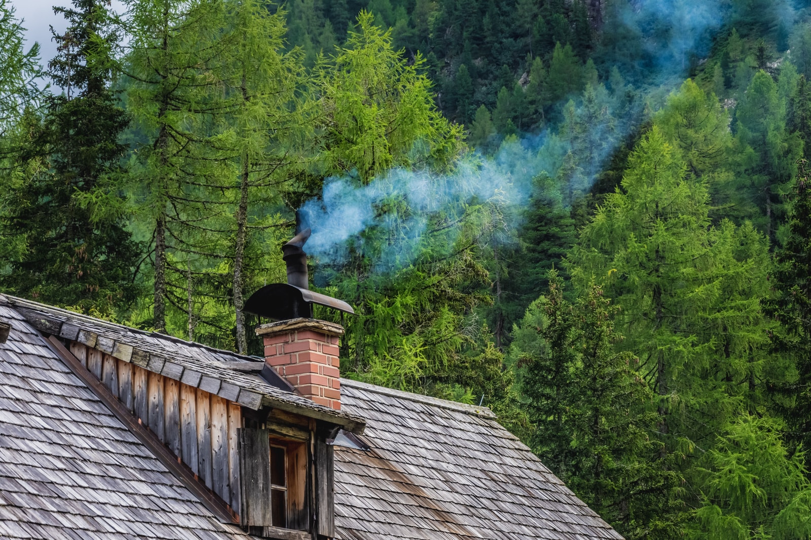Do Pellet Stoves Need A Chimney? What You Need To Know Do Pellet Stoves Need A Chimney?