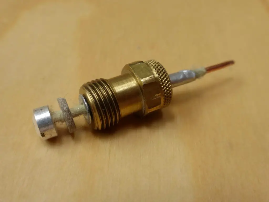 Polish the thermocouple