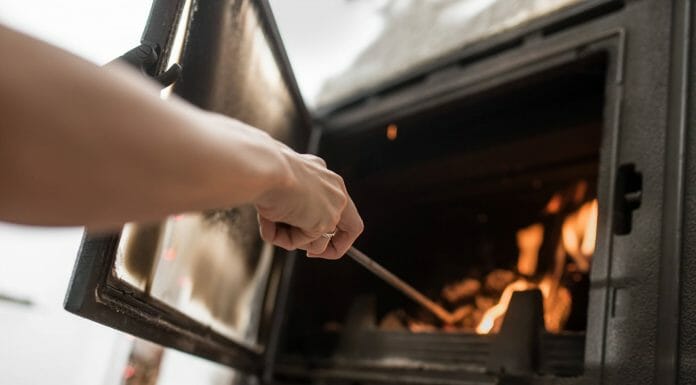 The 5 Best Sturdy Fireplace Shovels for a Clean and Efficient Blaze fireplace shovel