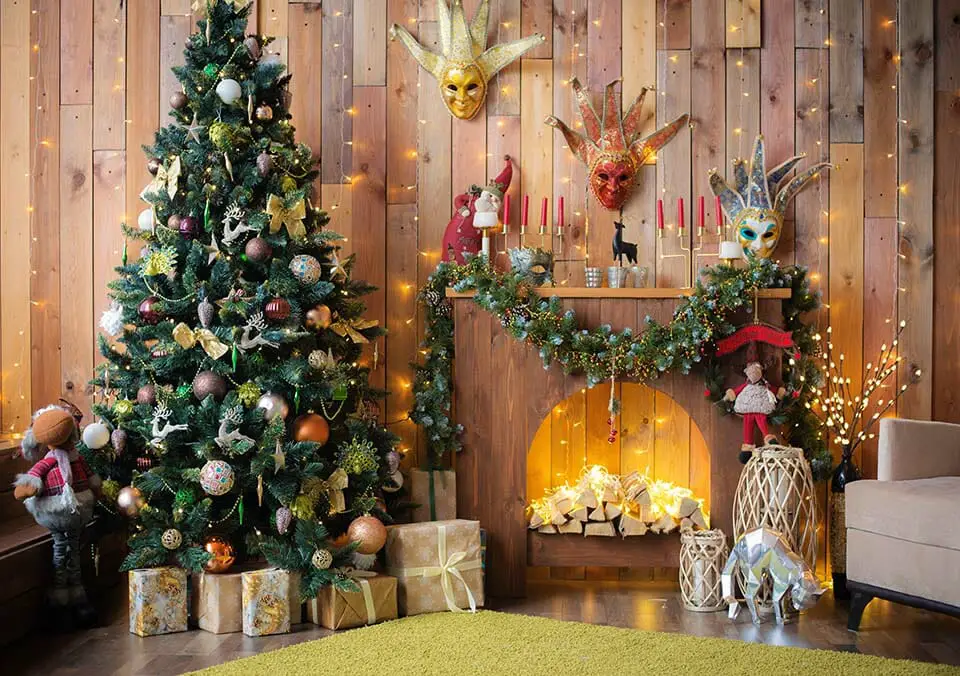 Fireplace Christmas Décor Ideas