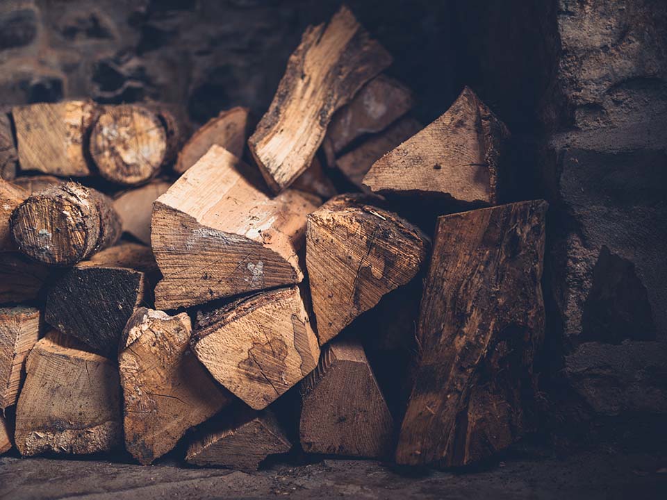 Different sized logs offer different benefits