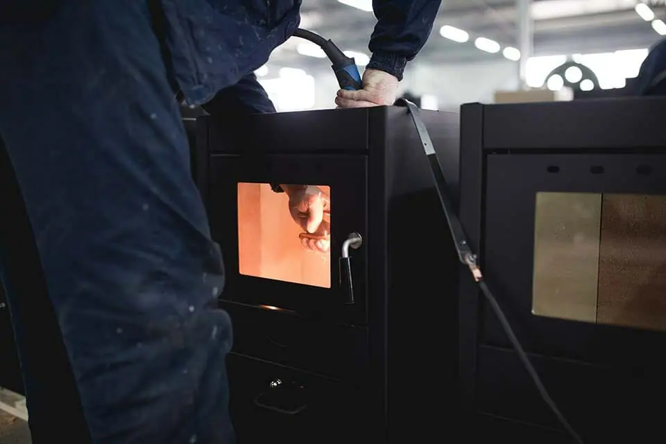 Reasons Why Pellet Stoves are Ideal for Garage Heating